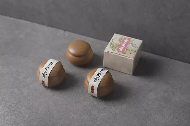 失眠=自杀+毁容！睡前用千年助眠古方抹一抹，5分钟快速入睡！不用打针吃药，没有依赖性！