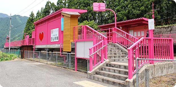 十大最美的网红打卡地,打卡2018很火的网红地图