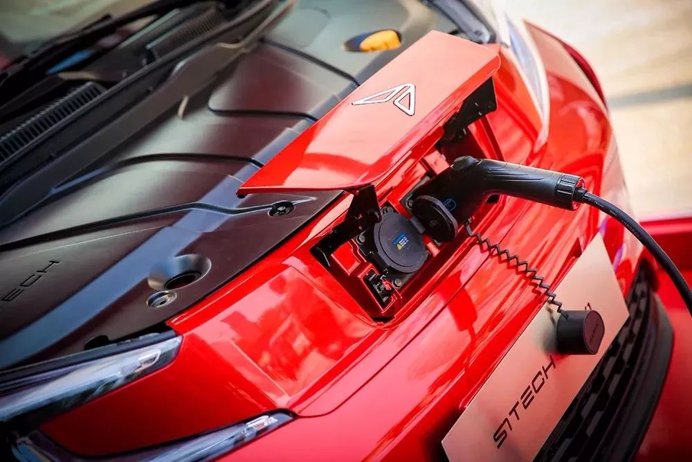 2020年造车新势力深度报告117页,2018造车新势力年终成绩单