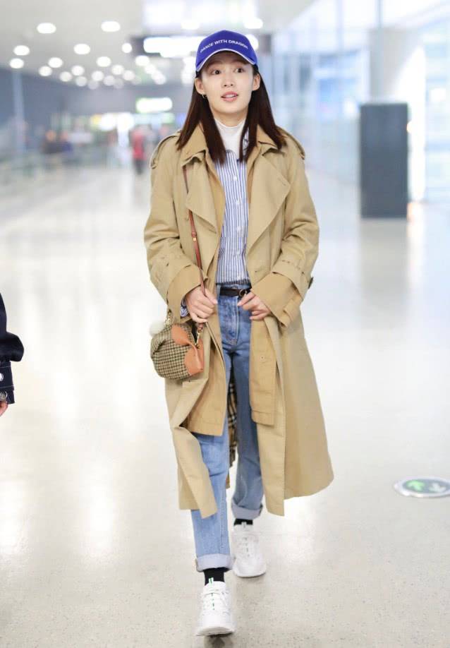 李沁嫌衣服太单调,在上面抹了层“巧克力”,没想到时尚了3倍!