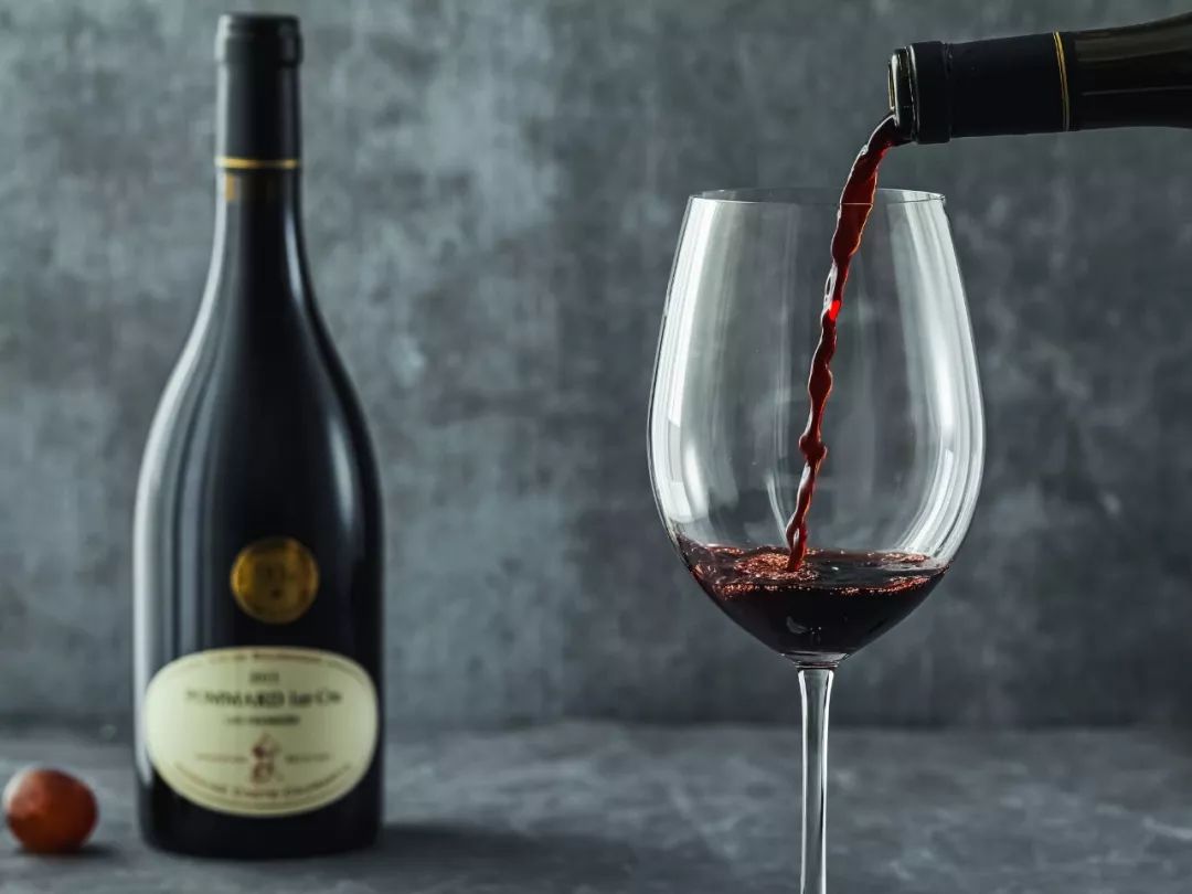 法国勃艮第黑皮诺珍藏红葡萄酒,法国格瑞德勃艮第红葡萄酒2013