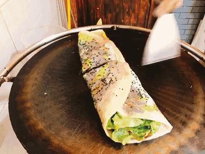 27岁*疆新**“煎饼先生”白手起家,入选福布斯30岁以下精英榜