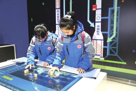 甘肃科技馆已于几年几月正式开馆 (走进甘肃科技馆)