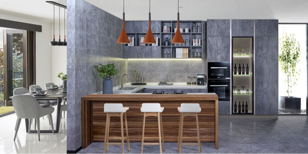 家里的衣柜突然有一种刺鼻味,家里衣柜有异味怎么办