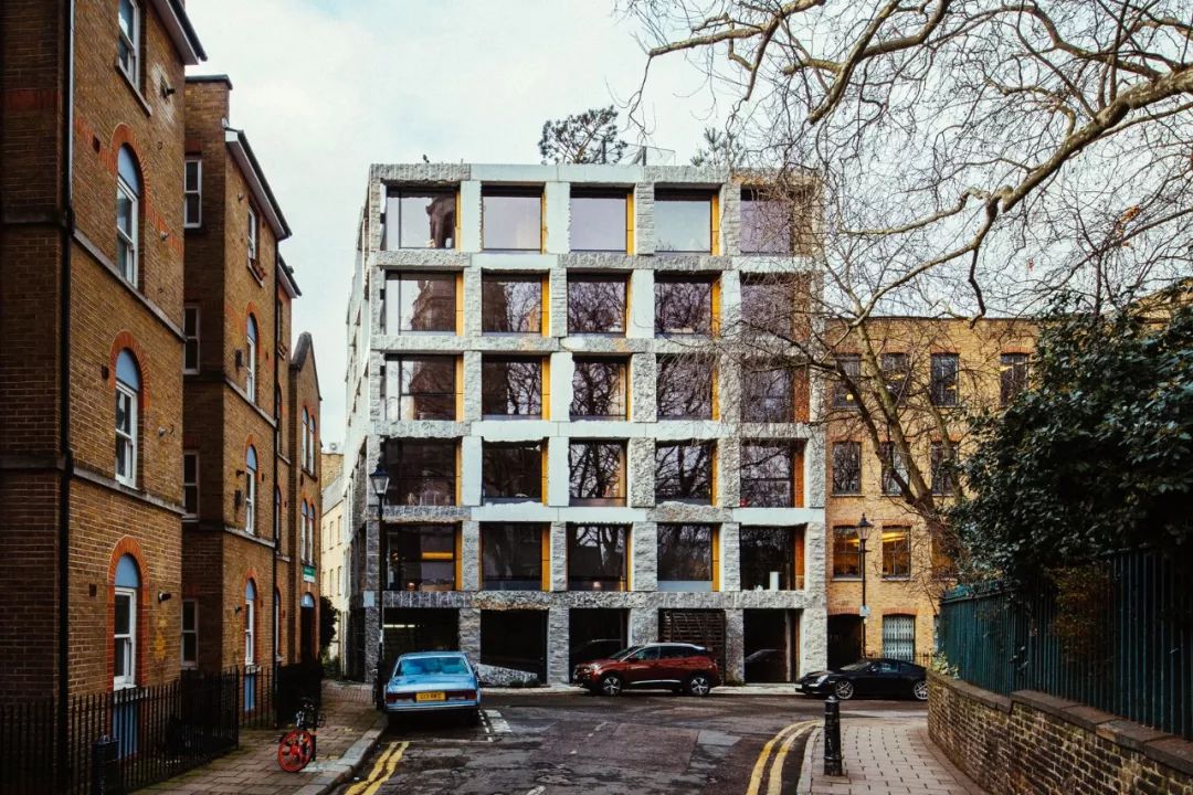 高端公寓烂尾楼,烂尾楼带来的惊喜