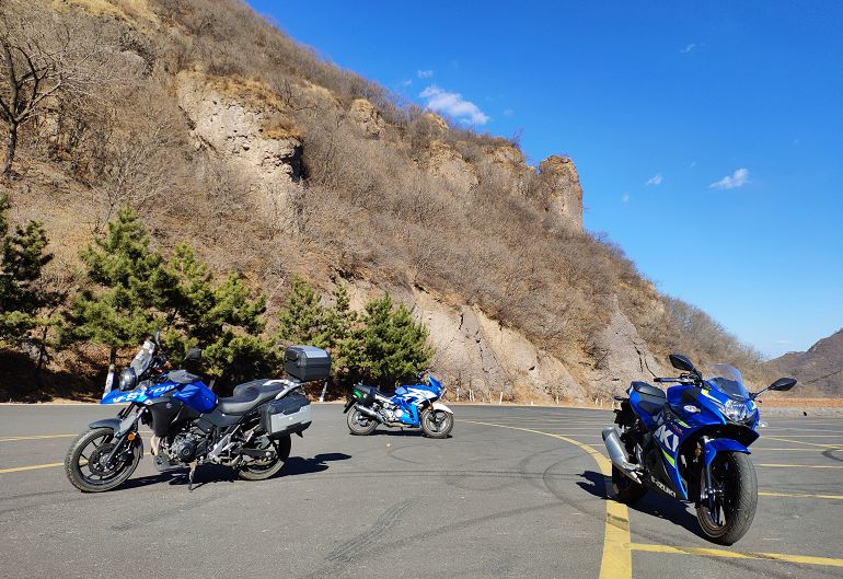 铃木骊驰250和豪爵gw250哪个好,豪爵铃木三兄弟配置对比表