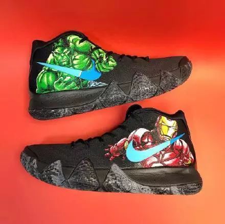 今日球鞋上脚｜这双会打架的球鞋有点意思！