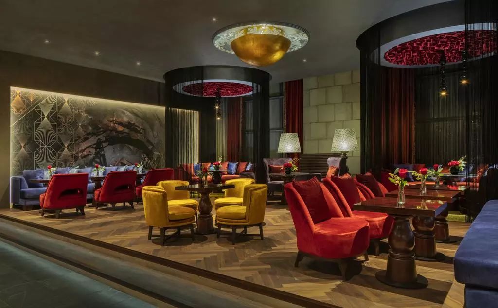 迪拜翡翠凯宾斯基酒店,迪拜凯宾斯基总统套房内部视频