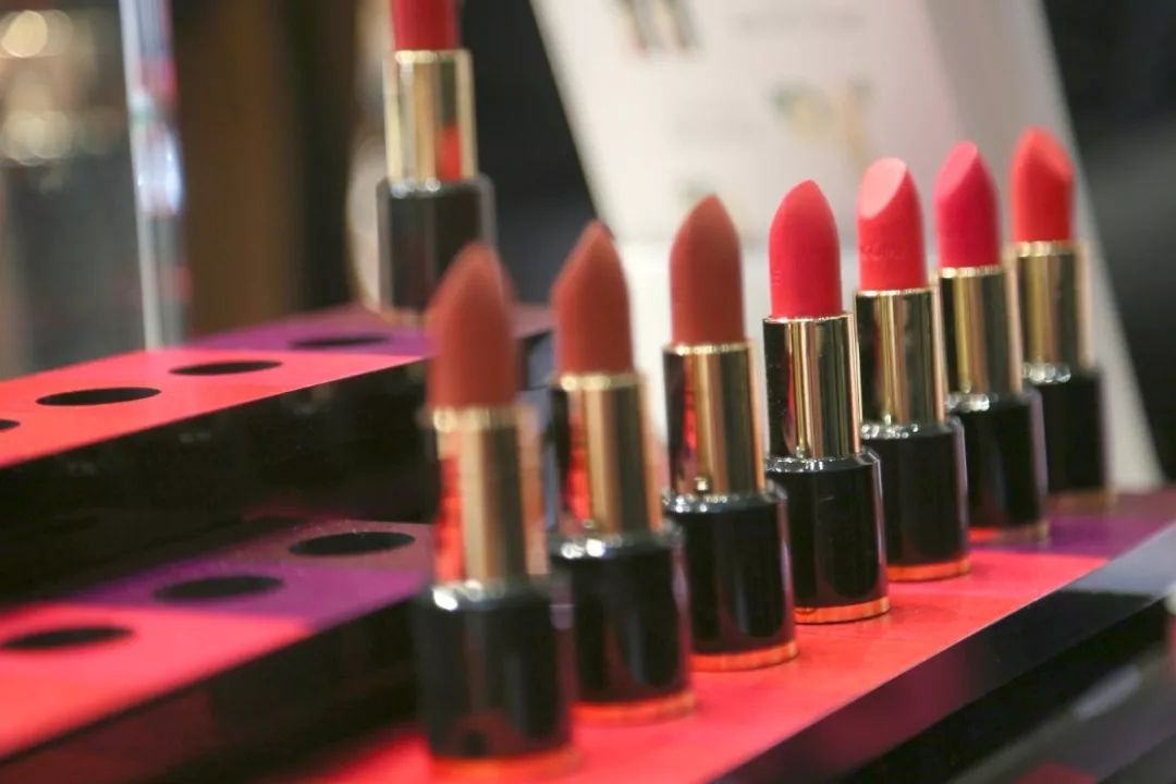 昌吉年终大促：买299减119！黄金百货全面大放价！