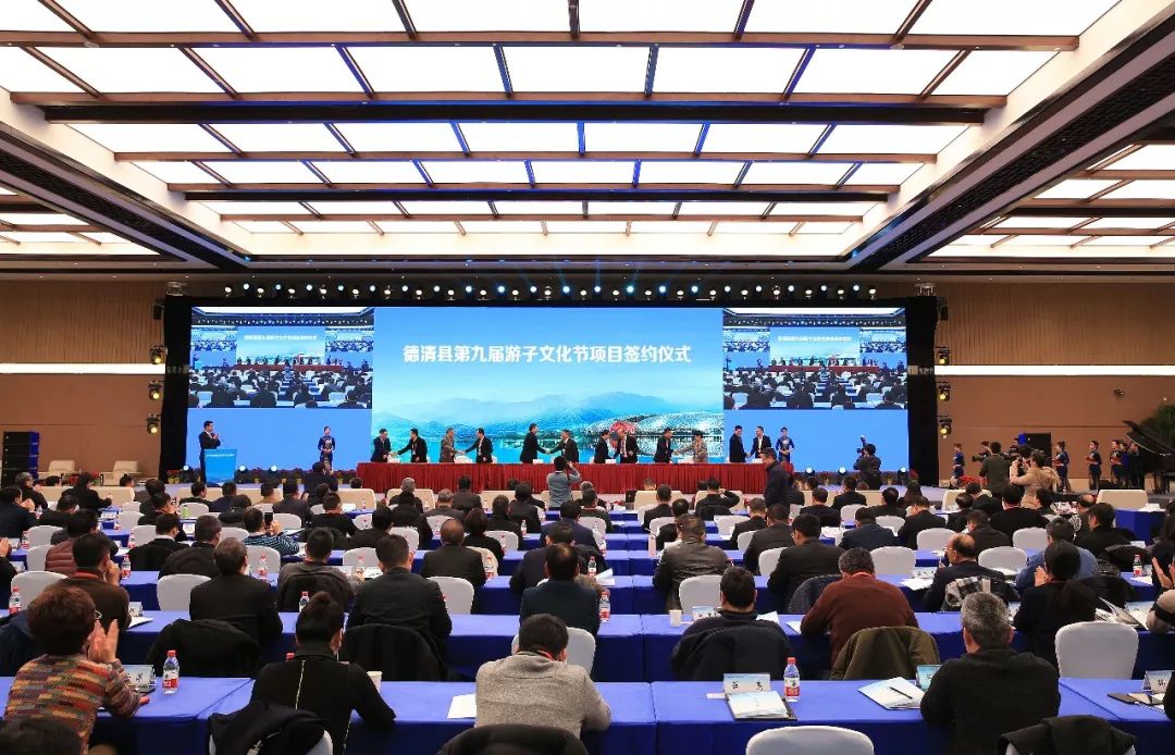 张抗抗故乡在远方视频,张抗抗眼中的哈尔滨