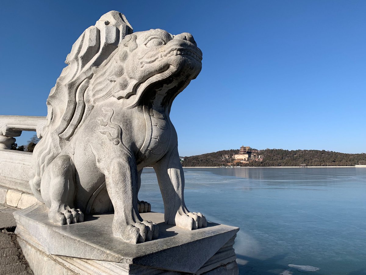 苹果xr主要是哪个摄像头拍照,苹果xr到苹果15前后置摄像头