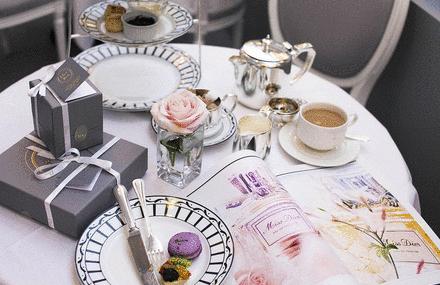 住范思哲酒店，用着CARTIER家居，吃着CHANEL甜品，奢侈品牌：你的玛丽苏生活已被我们承包～