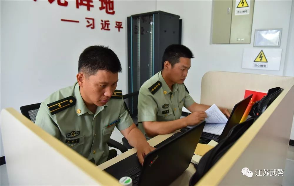 闀滃ご涓嬬殑鍏畨閾佸啗,鍏夊奖娴佸勾瑙嗛澶у叏