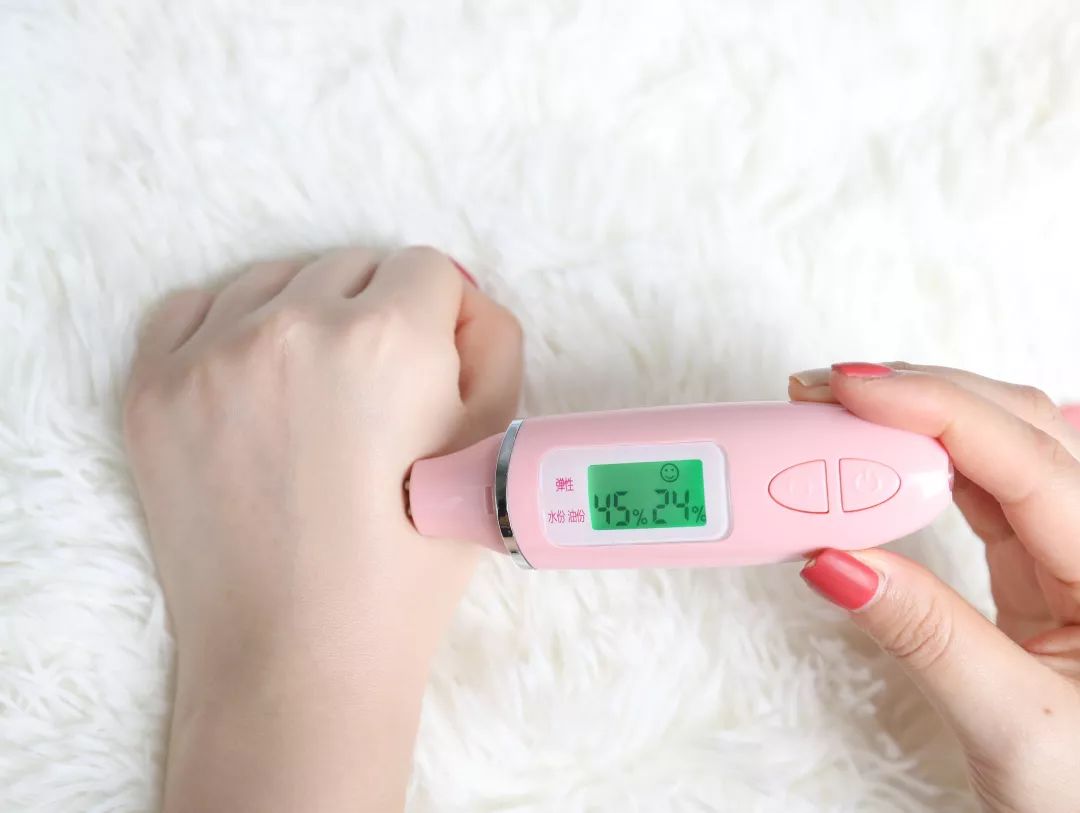 粉底液测评24小时不脱妆ysl,粉底液测评10大品牌