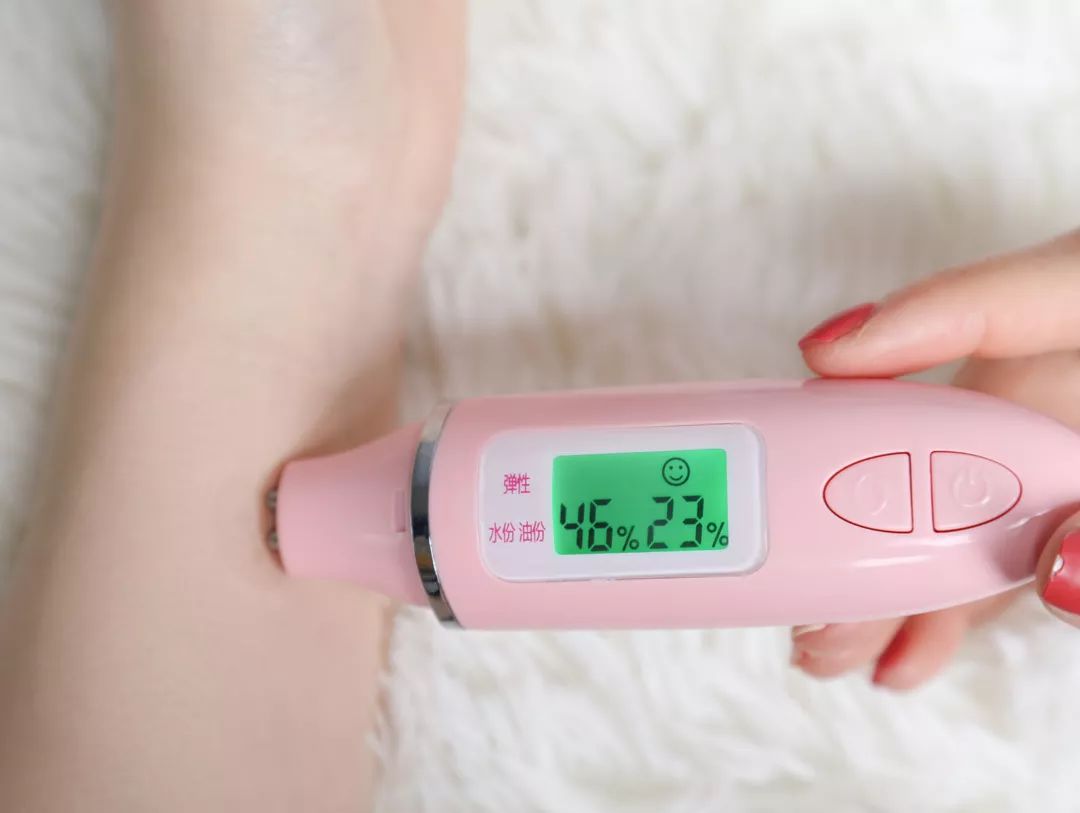 粉底液测评24小时不脱妆ysl,粉底液测评10大品牌