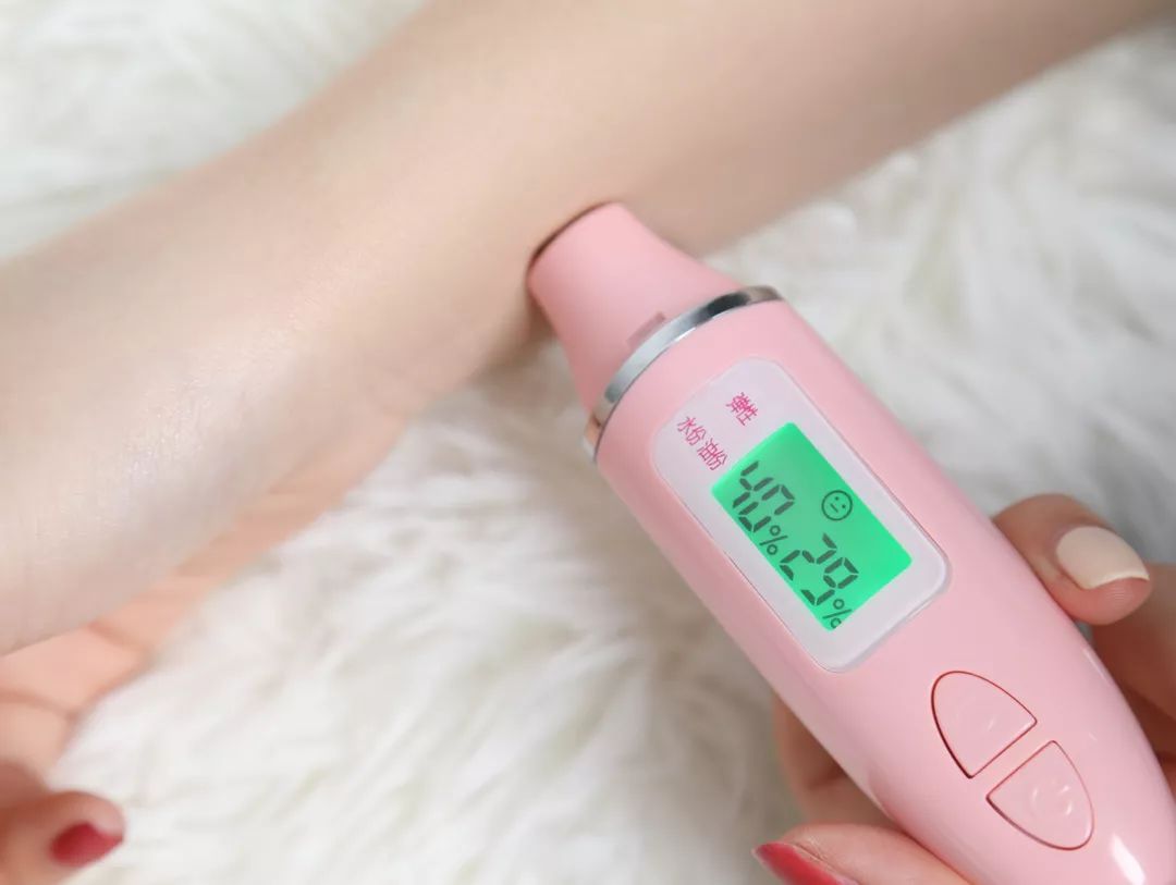 粉底液测评24小时不脱妆ysl,粉底液测评10大品牌