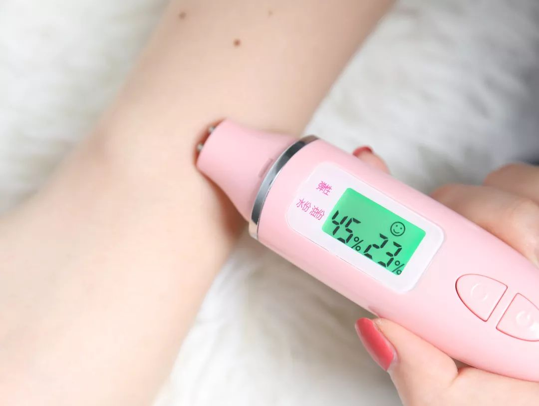 粉底液测评24小时不脱妆ysl,粉底液测评10大品牌