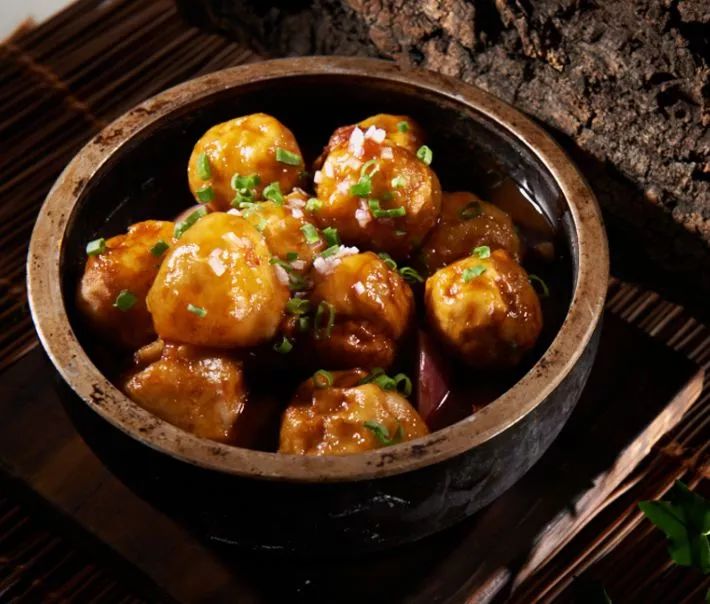 给2019加点新鲜料！老底子年味儿又翻红：品年菜、购年货、赶庙会……这座江南名城里年趣正无穷！