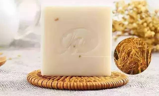 麻范儿好物|大米居然有这奇效!用它20天,皮肤白得发亮