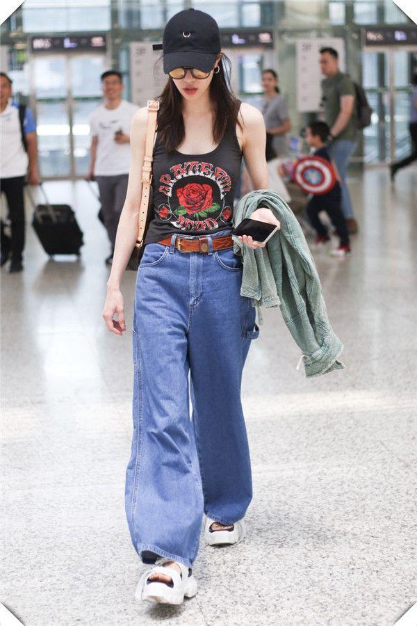 钟楚曦戴发箍视频,钟楚曦马尾照片