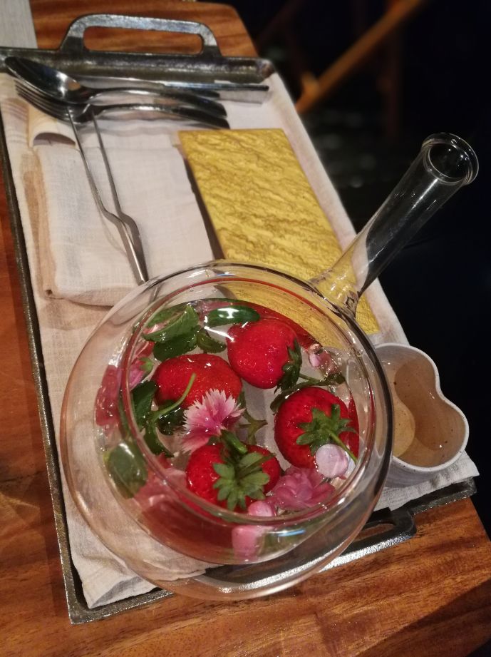 草莓黄心病最新治疗方案,草莓过敏症状怎么治