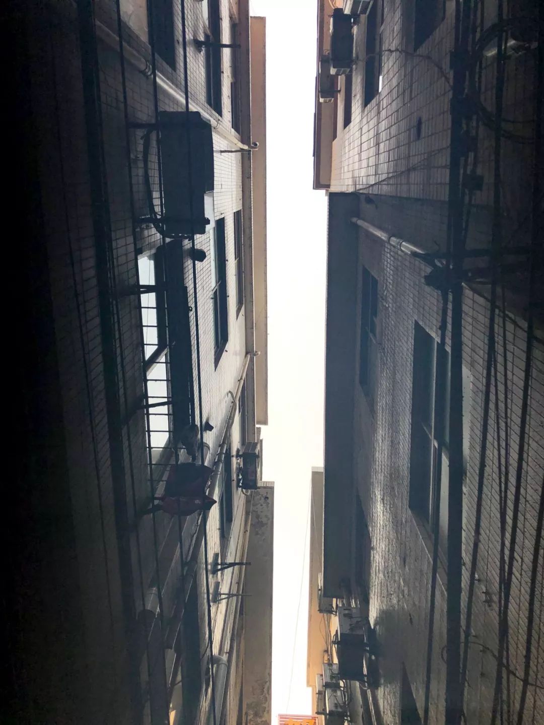 西安最文艺的街区,西安大雁塔下的城中村