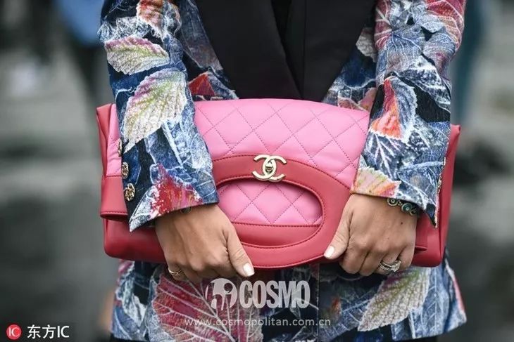 周迅第一次去巴黎,周迅这一年原声台词