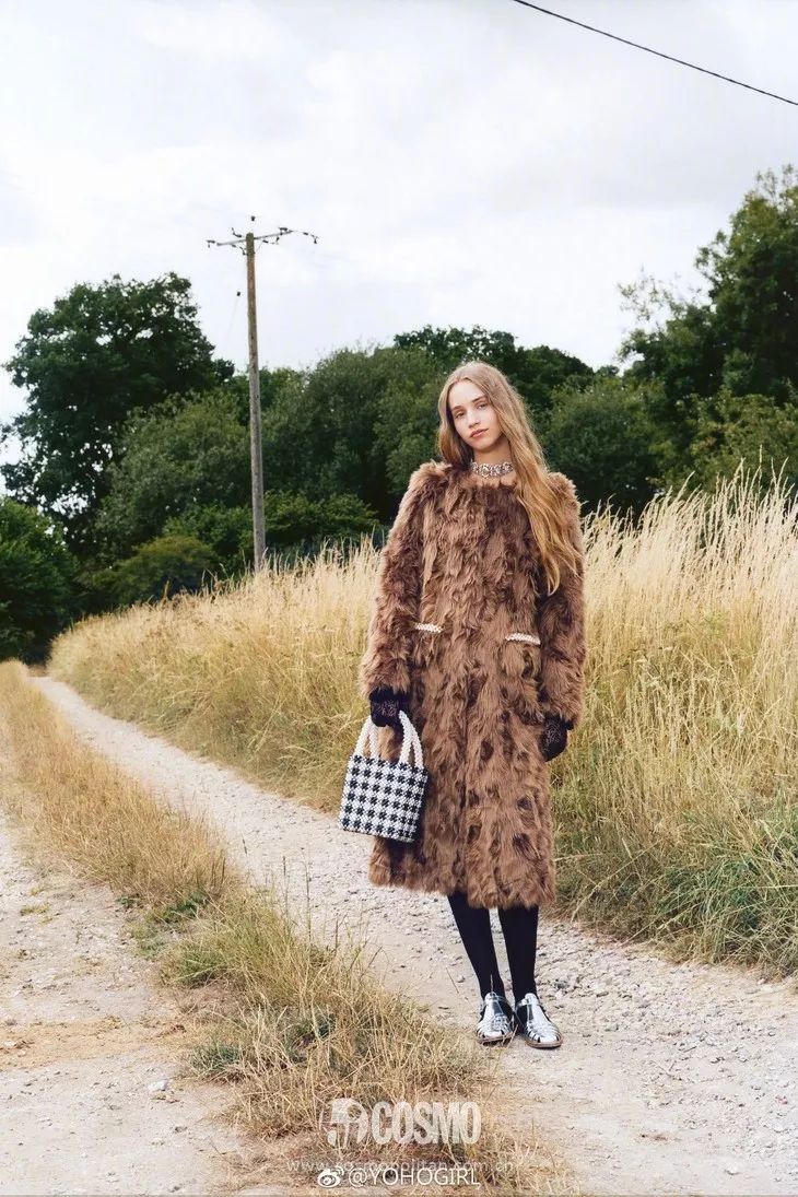 周迅第一次去巴黎,周迅这一年原声台词