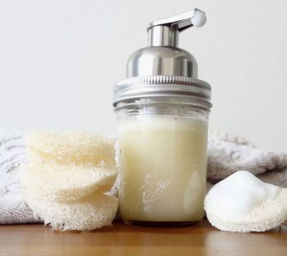 羽绒服脏了很难洗教你一招,羽绒服脏了教你一招立刻变新