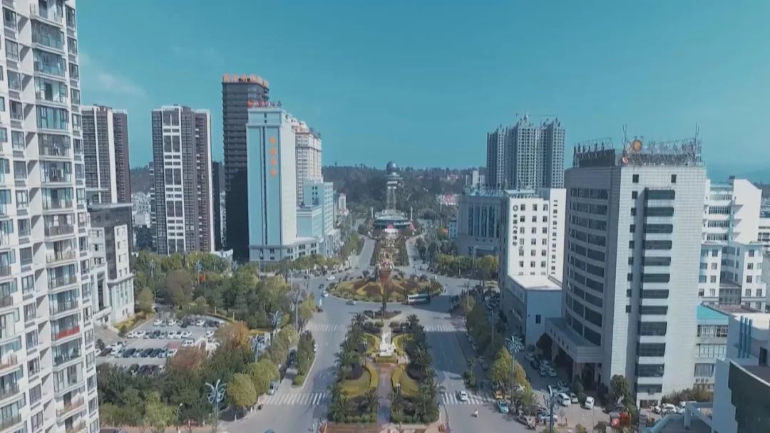 大理改革开放,激荡四十年感悟人生