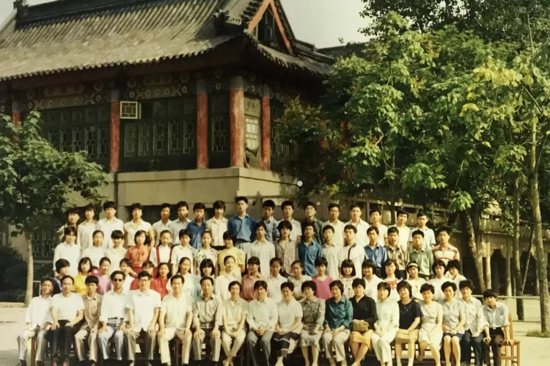 南京下关十二中初中部,下关十二中怎么样