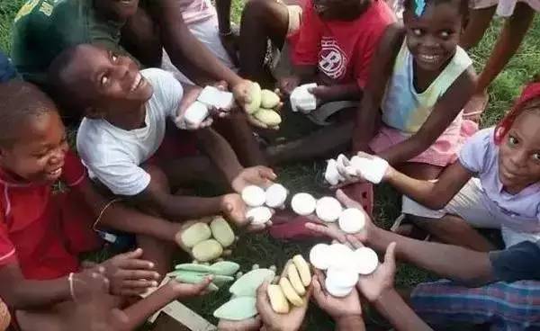 那些没用完的小肥皂去哪了？！这样的酒店“黑幕”，真的让人想流泪！