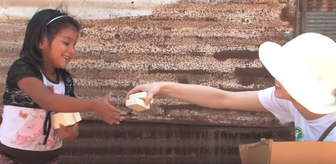 那些没用完的小肥皂去哪了？！这样的酒店“黑幕”，真的让人想流泪！