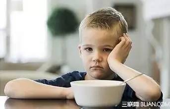 孩子出现严重叛逆期家长如何对待,女孩高中叛逆期家长怎样应对