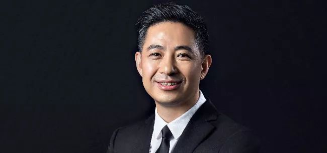 太平鸟张江波照片,太平鸟集团董事长张江平发家史