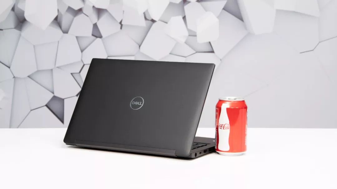 13寸笔记本哪款最轻,13寸最轻薄笔记本的牌子