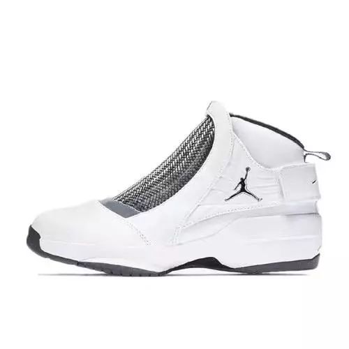 aj11脚感与aj12,aj11和aj13需要鞋盾吗