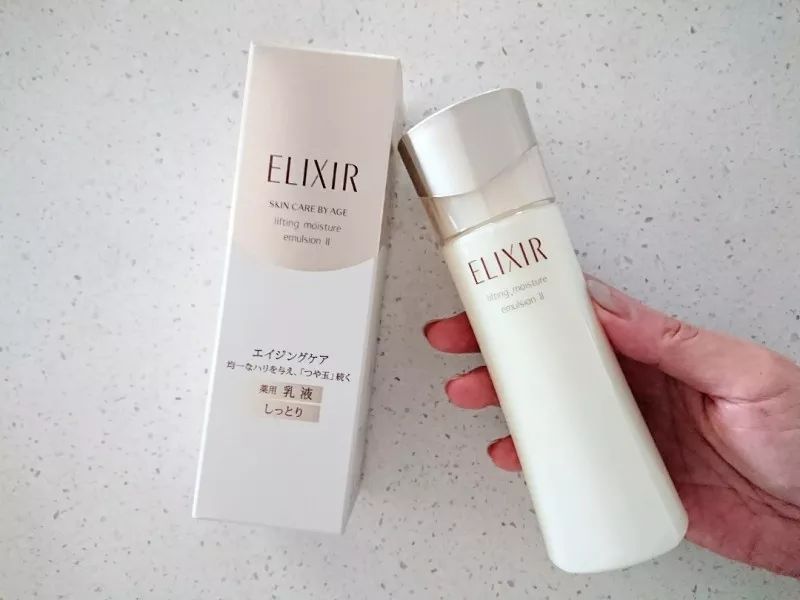 日本本土资生堂怡丽丝尔水乳测评,日本资生堂怡丽丝尔值得卖么