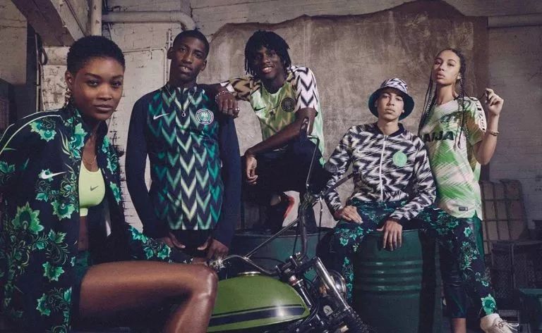 最好看的国足球衣,2021-2022最美足球球衣