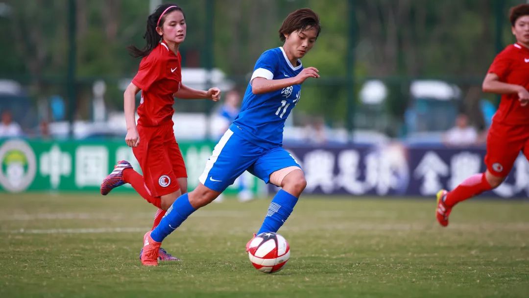 追梦！江汉大学女子足球队荣获时代楷模，武汉精神践行者（江大一周朋友圈）