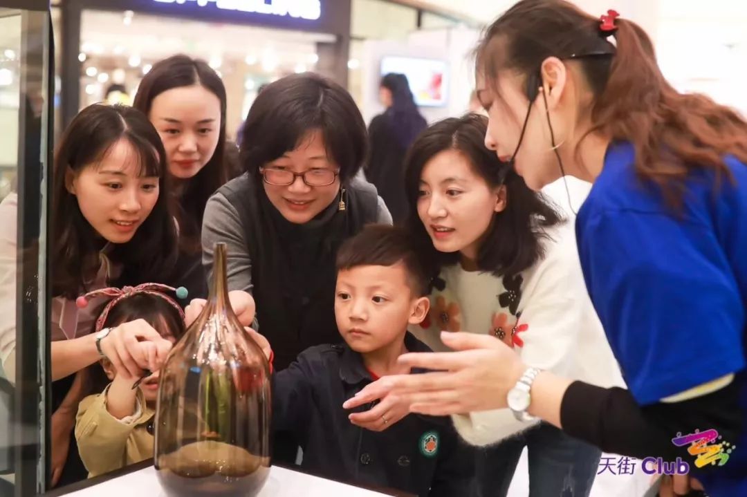 3天112万客流与1亿销售，龙湖重庆时代天街“乐园化经营”元年圆满收官