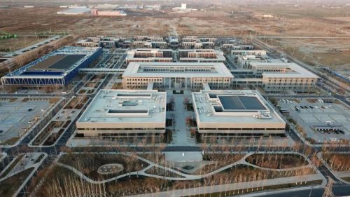 「13早安！九江」男子到九江见女友后直呼救命；永修外国语遭吐槽；“品兔师”年入30万；代购“手绘图”实为营销