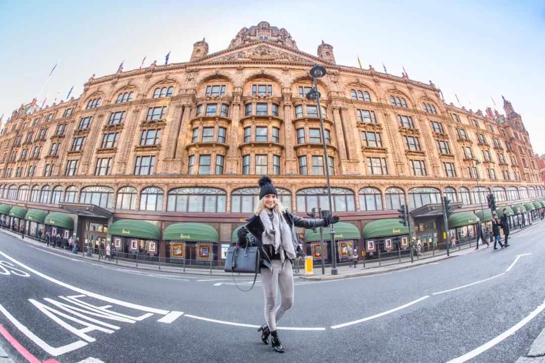 哈罗斯百货和哈罗德百货,哈罗德百货国内