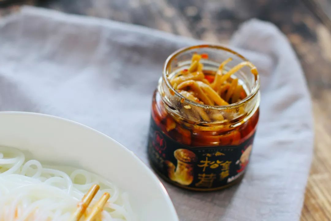 本周上新|番薯黄夹,贵妃芒,松茸金笋酱……一口吃掉一个春天!