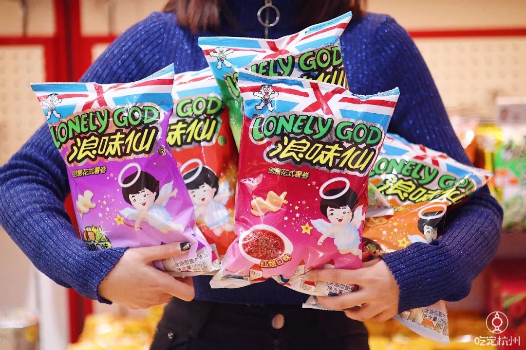 一个杯子100元,一个杯子100块钱