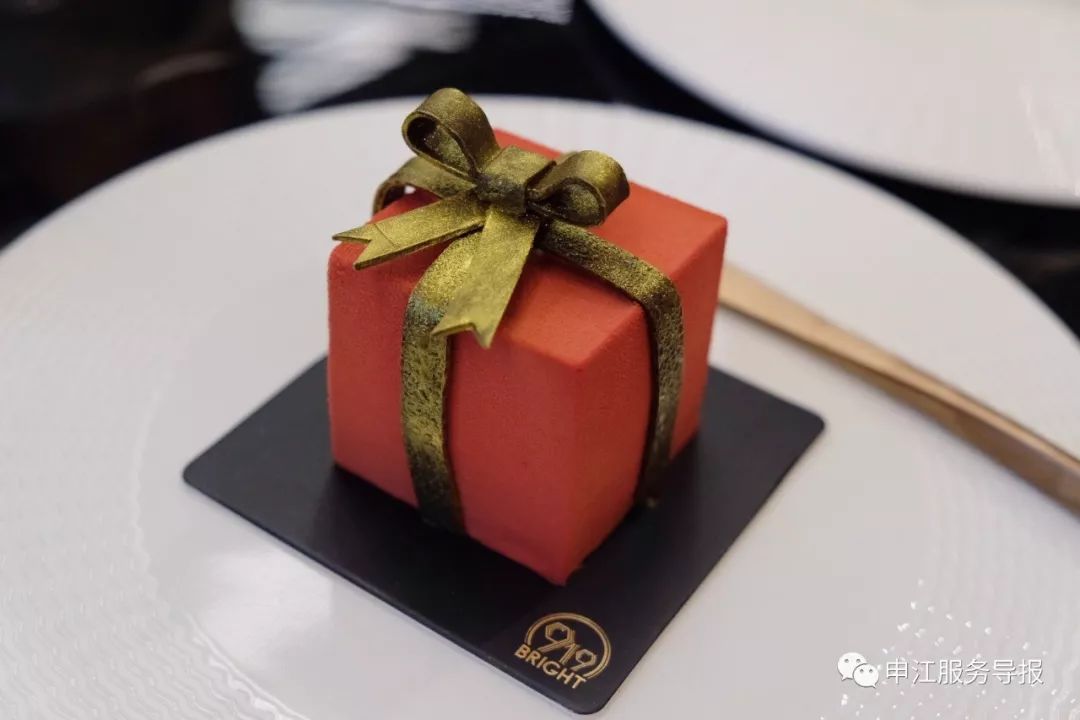 “奶”大了无数上海小囡的光明开西餐厅了！竟然不卖牛奶？