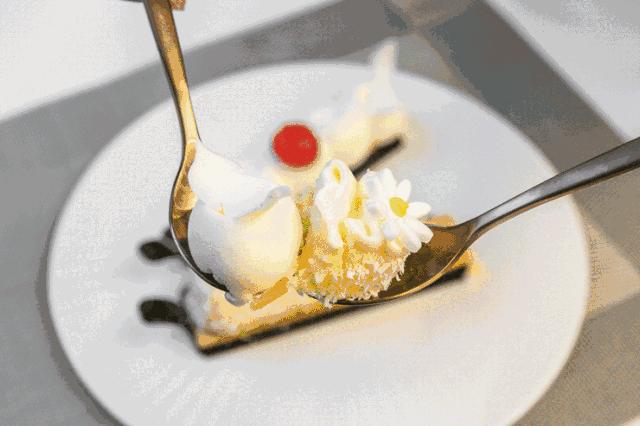 “奶”大了无数上海小囡的光明开西餐厅了！竟然不卖牛奶？