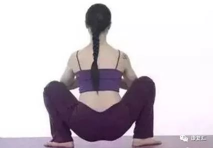 康复蹲起训练的注意事项,康复病人怎么练习下蹲动作