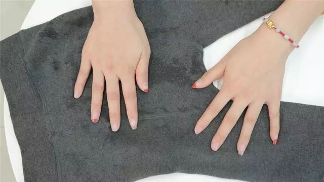 打*裤底**总是起球,抹点最便宜的它,再穿3年都不是问题