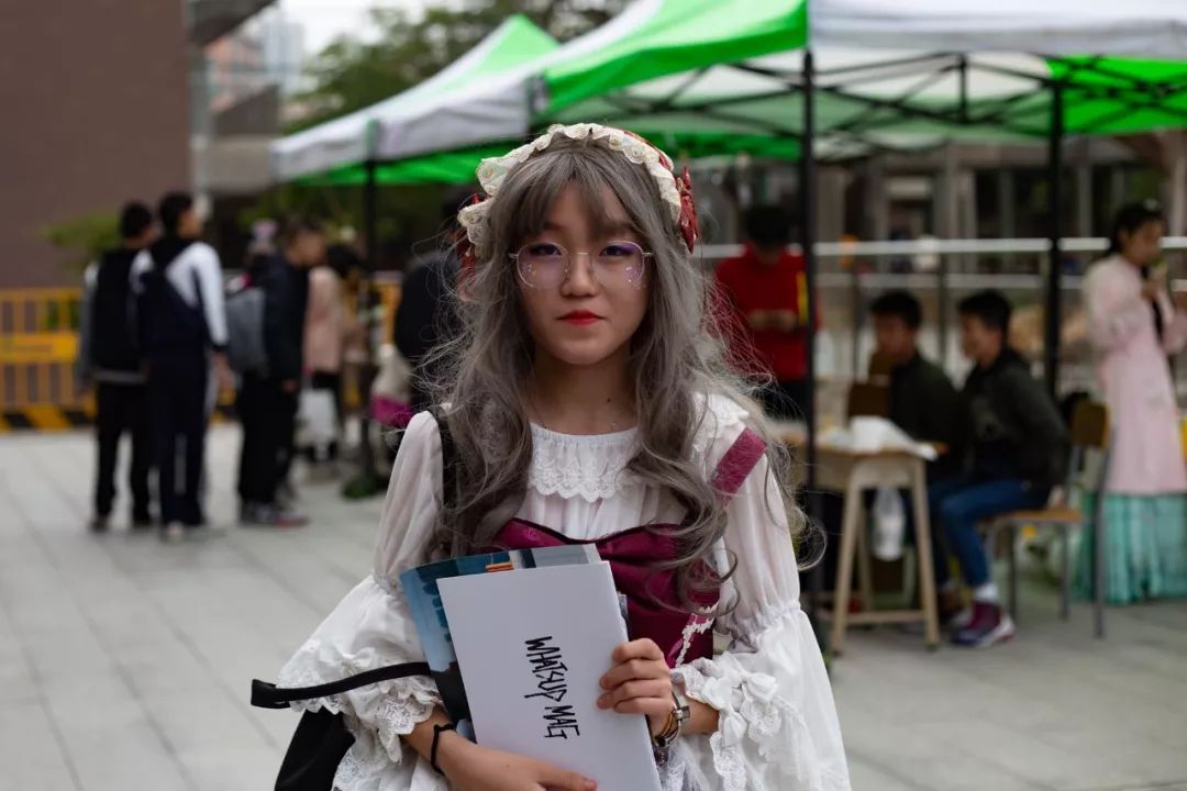 新年的第一天，沸点滑板进驻了深圳中学「今朝有九」游园会！